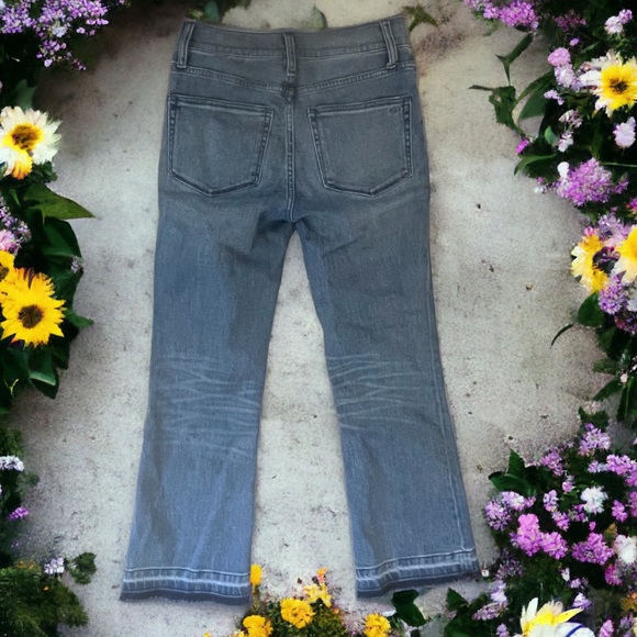 Vineyard Vines Women’s Jeans - Picture 4 of 8